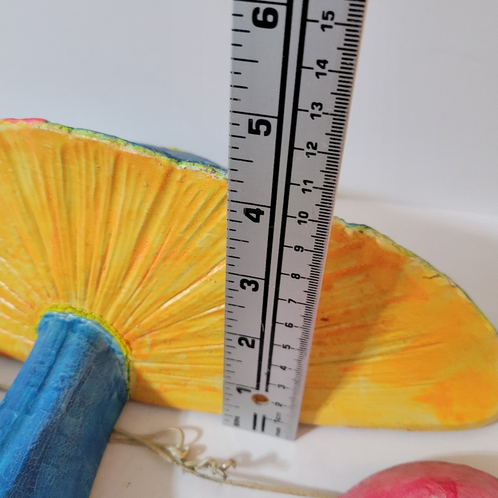Vintage 1970 Mushroom Wall Hanging Day Glow - Picture 11 of 13